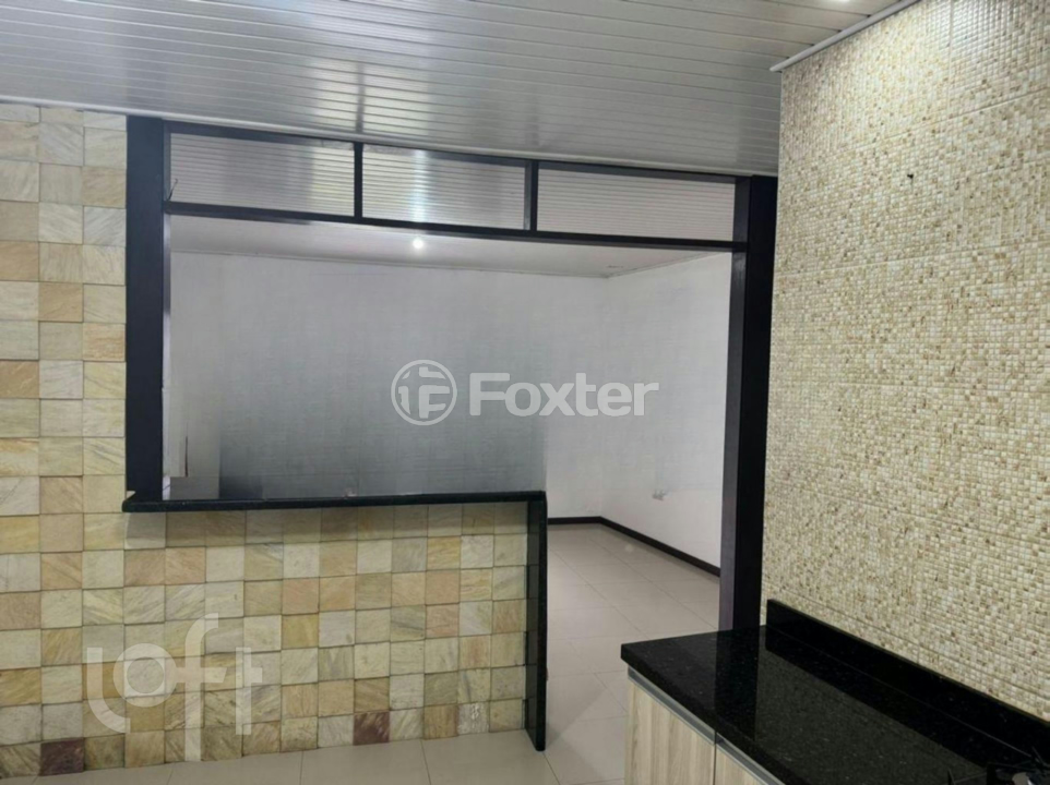 Casa à venda com 2 quartos, 110m² - Foto 3