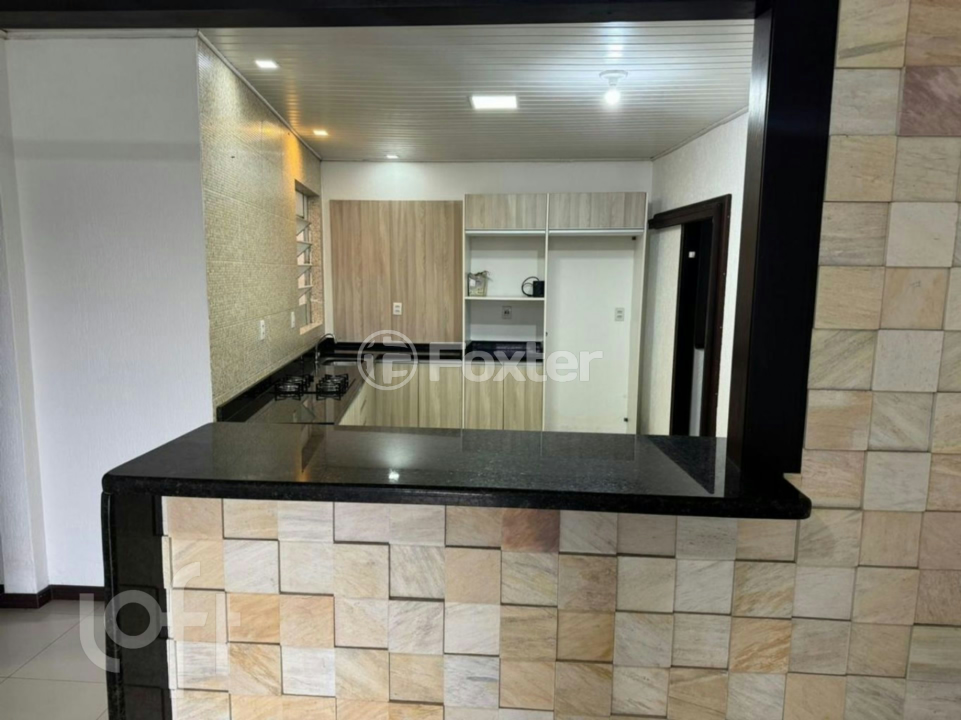 Casa à venda com 2 quartos, 110m² - Foto 6