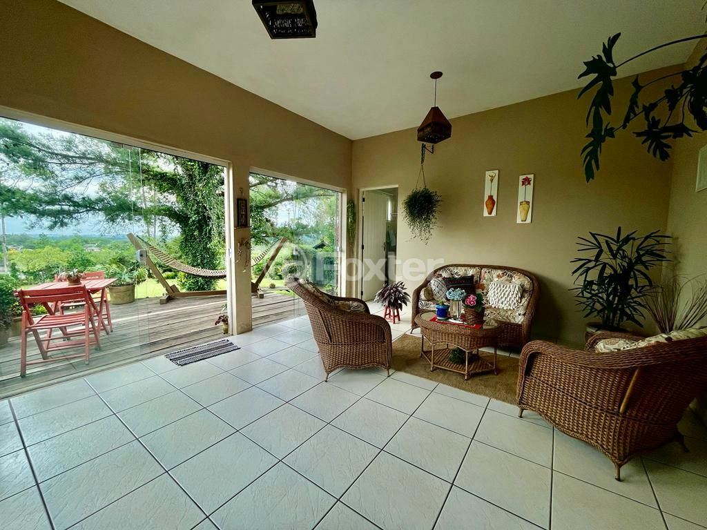 Casa de Condomínio à venda com 2 quartos, 172m² - Foto 3