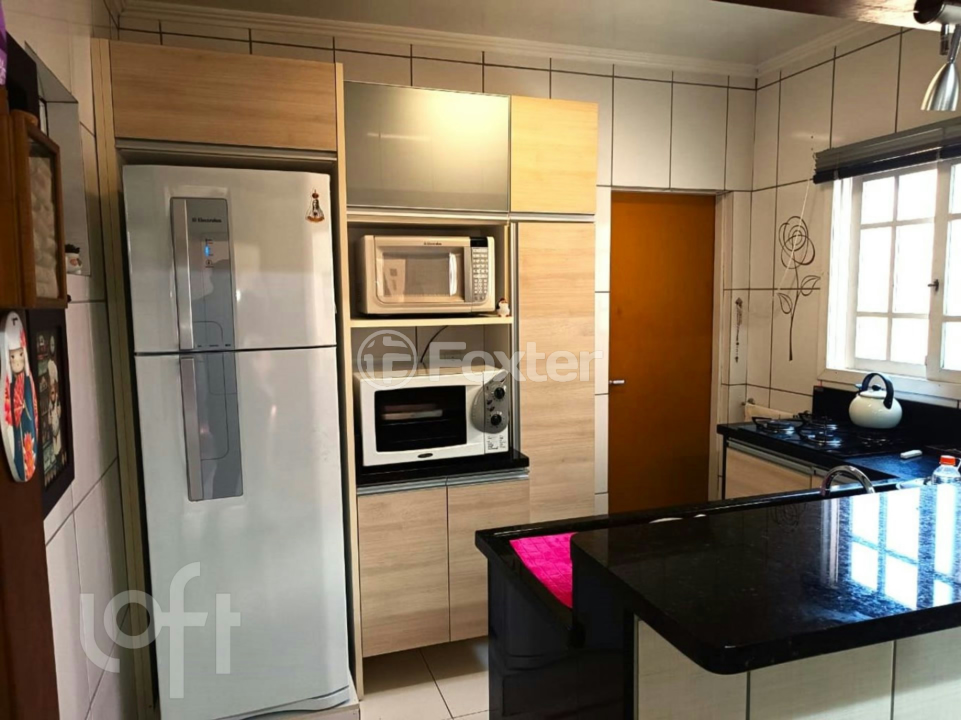 Casa à venda com 3 quartos, 106m² - Foto 3