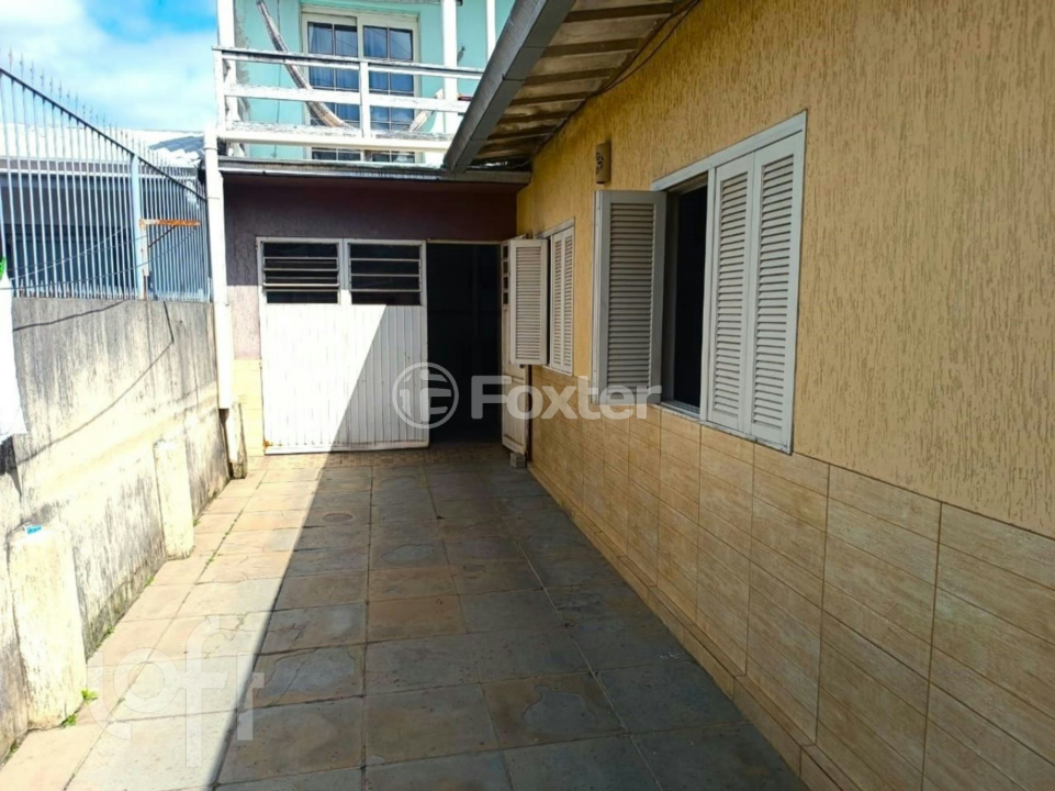 Casa à venda com 3 quartos, 106m² - Foto 13