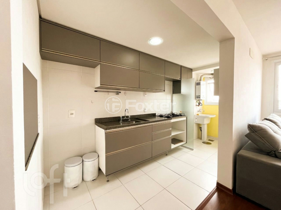 Apartamento à venda com 2 quartos, 62m² - Foto 6