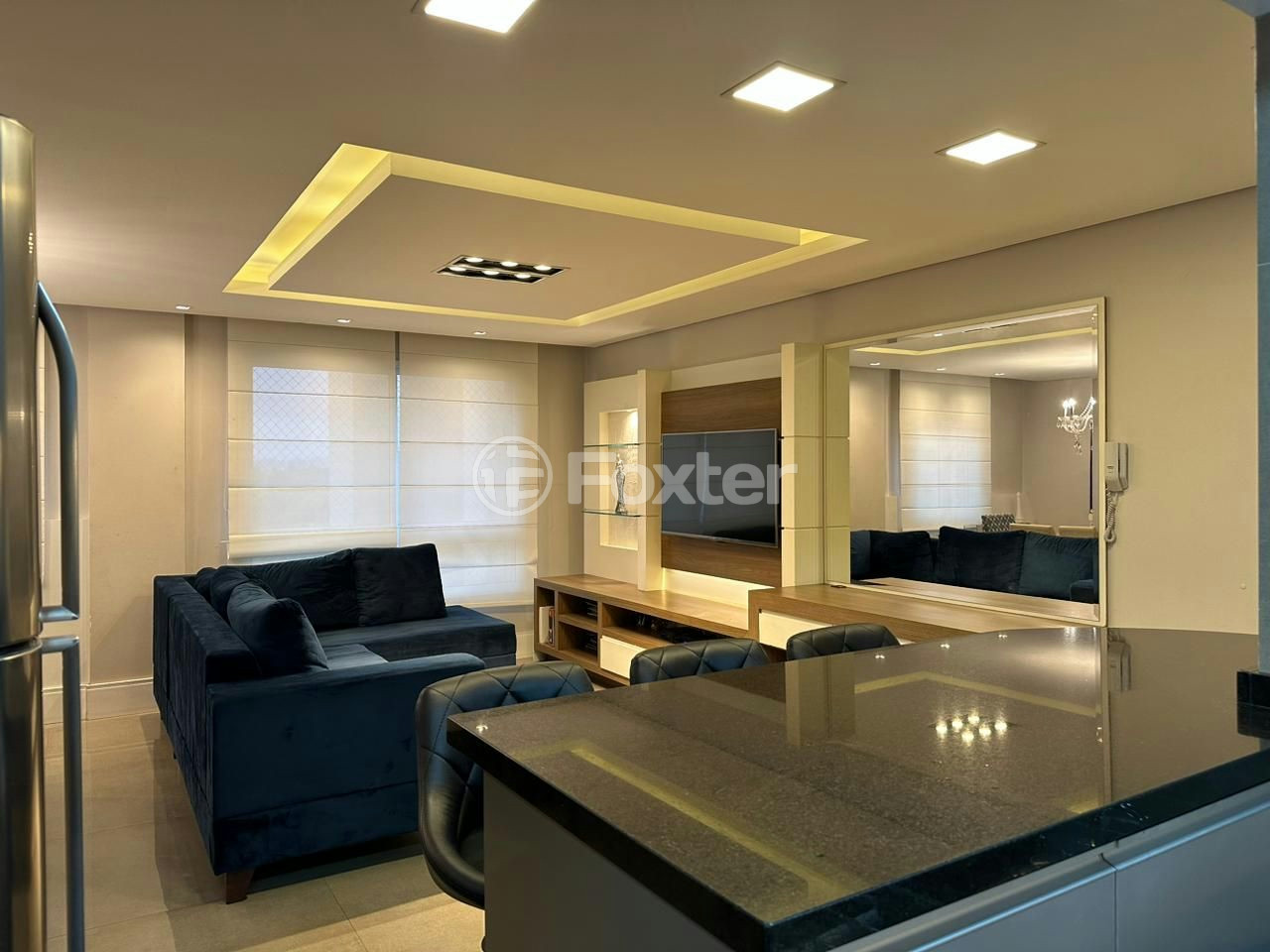 Apartamento à venda com 3 quartos, 76m² - Foto 3