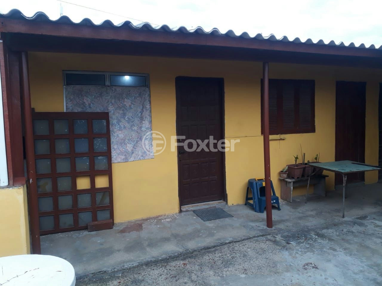Casa à venda com 2 quartos, 60m² - Foto 1
