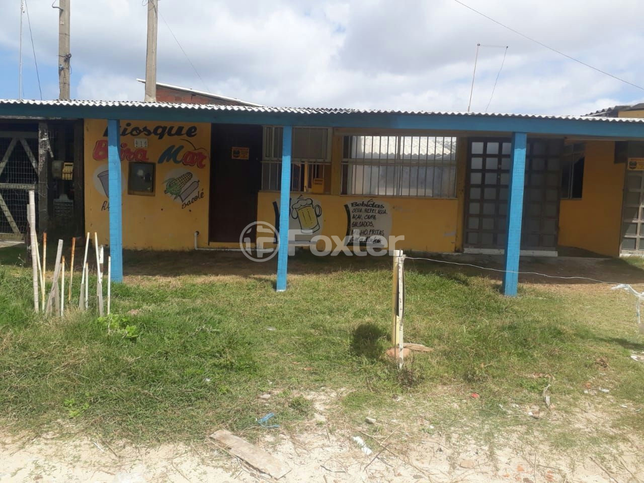 Casa à venda com 2 quartos, 60m² - Foto 4