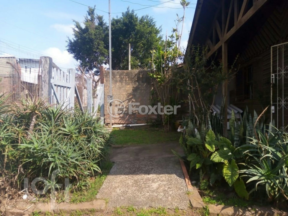 Casa à venda com 2 quartos, 62m² - Foto 5