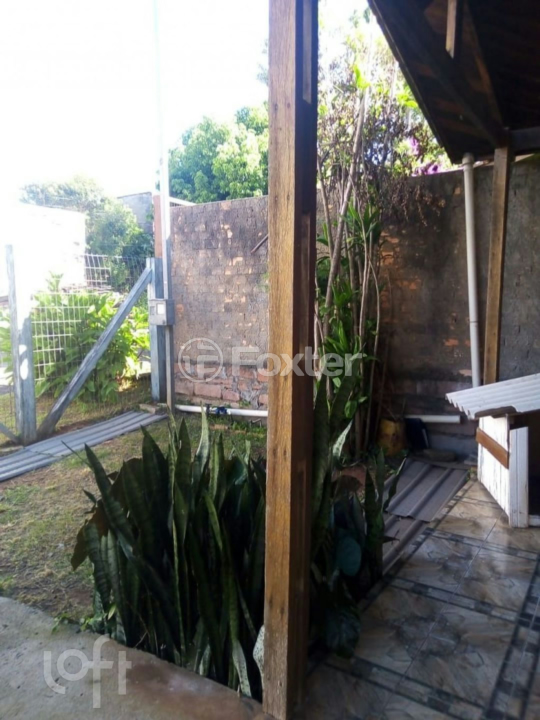 Casa à venda com 2 quartos, 62m² - Foto 11