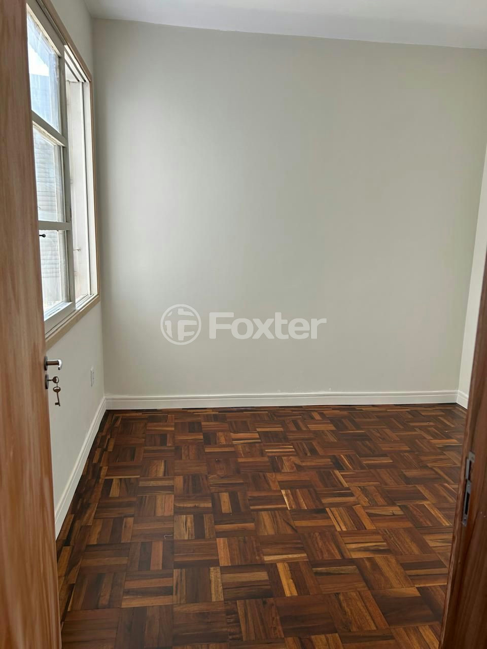 Apartamento à venda com 3 quartos, 80m² - Foto 4