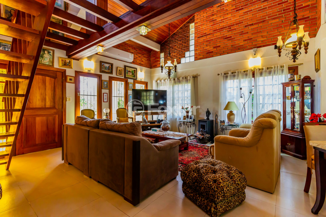 Sítio à venda com 6 quartos, 640m² - Foto 3