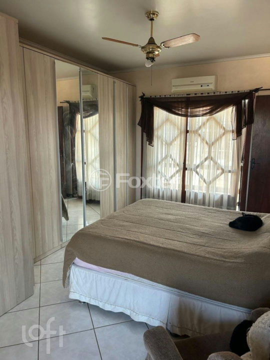 Casa à venda com 3 quartos, 200m² - Foto 7