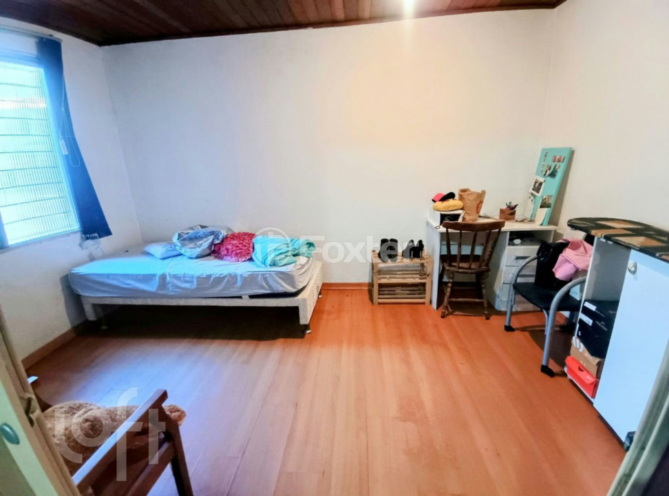 Casa à venda com 4 quartos, 150m² - Foto 14