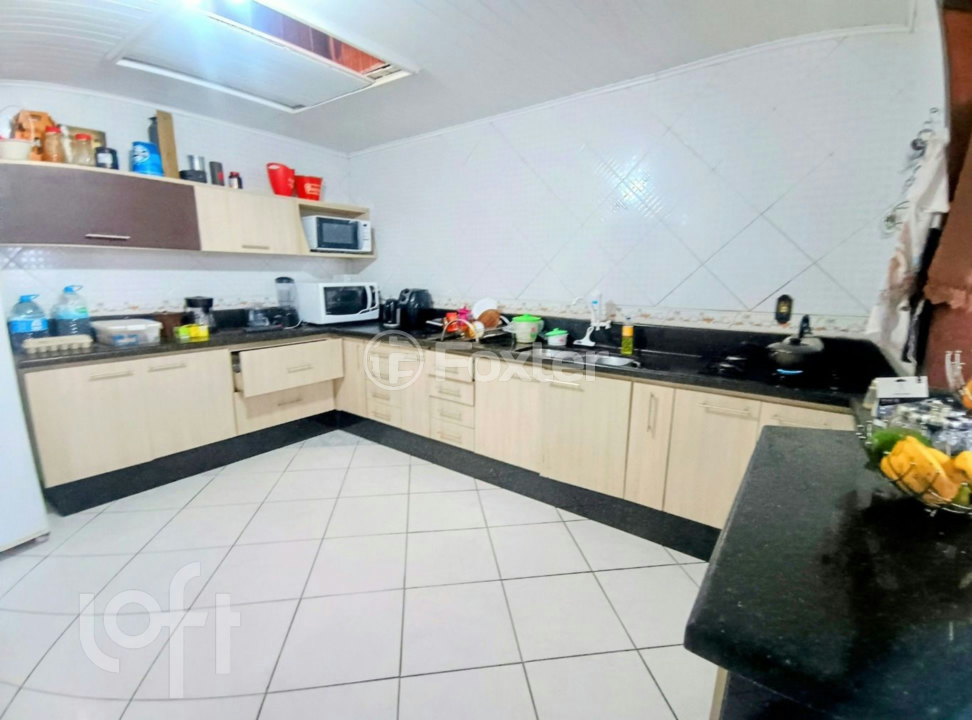 Casa à venda com 4 quartos, 150m² - Foto 4