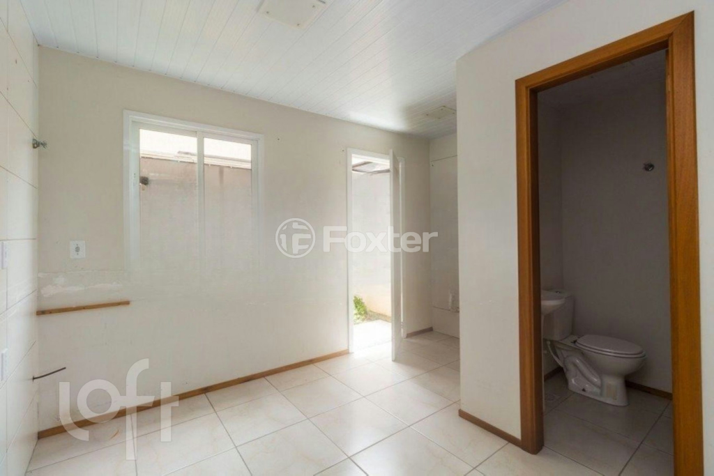 Casa à venda com 2 quartos, 82m² - Foto 4