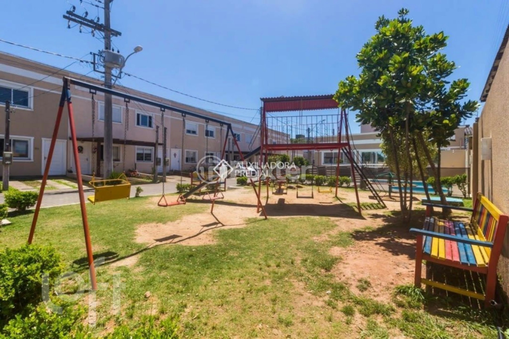 Casa à venda com 2 quartos, 82m² - Foto 26