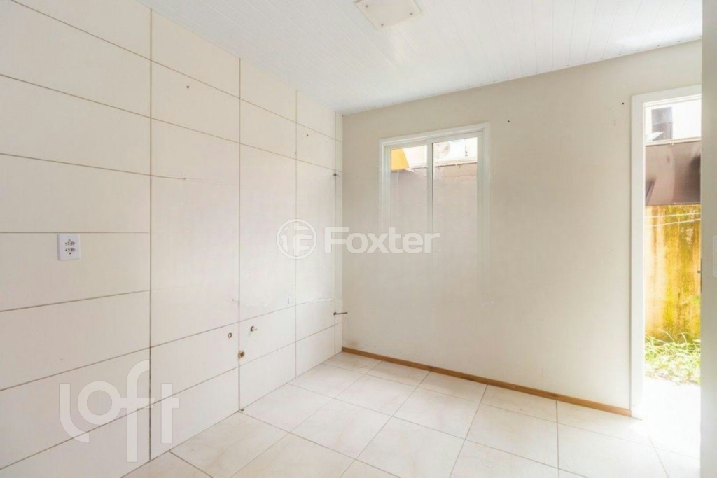 Casa à venda com 2 quartos, 82m² - Foto 5