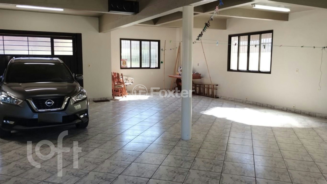 Casa à venda com 3 quartos, 242m² - Foto 23