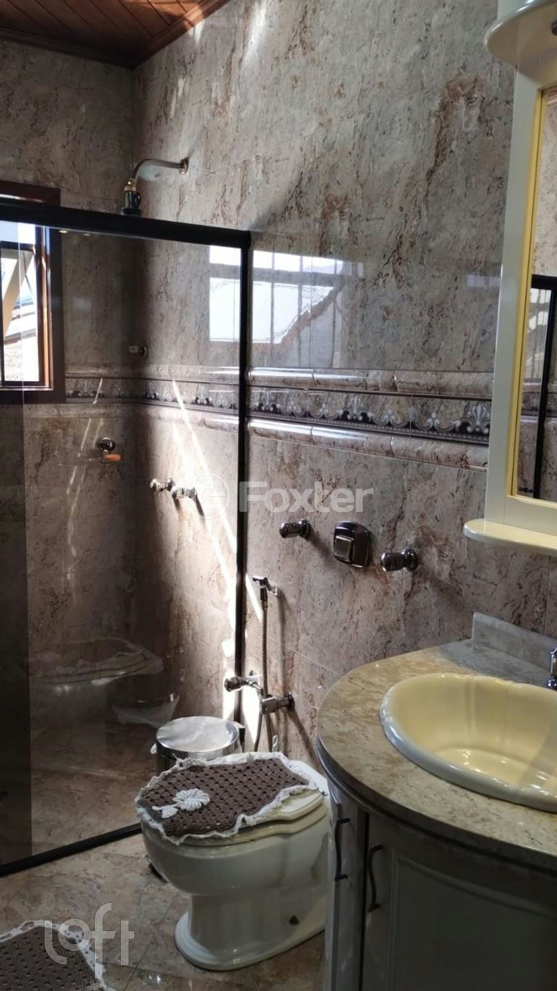 Casa à venda com 3 quartos, 242m² - Foto 11