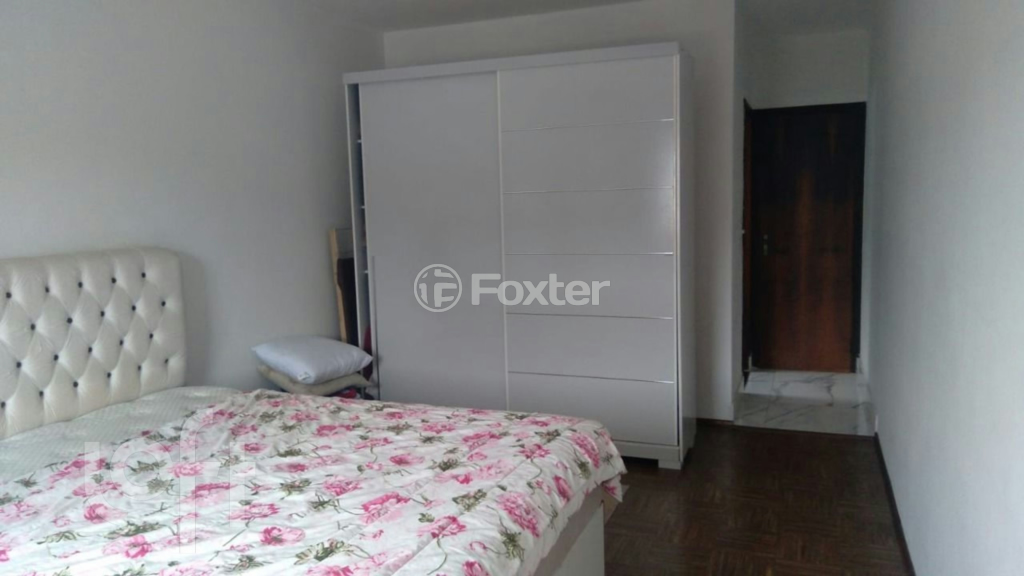 Casa à venda com 3 quartos, 130m² - Foto 14