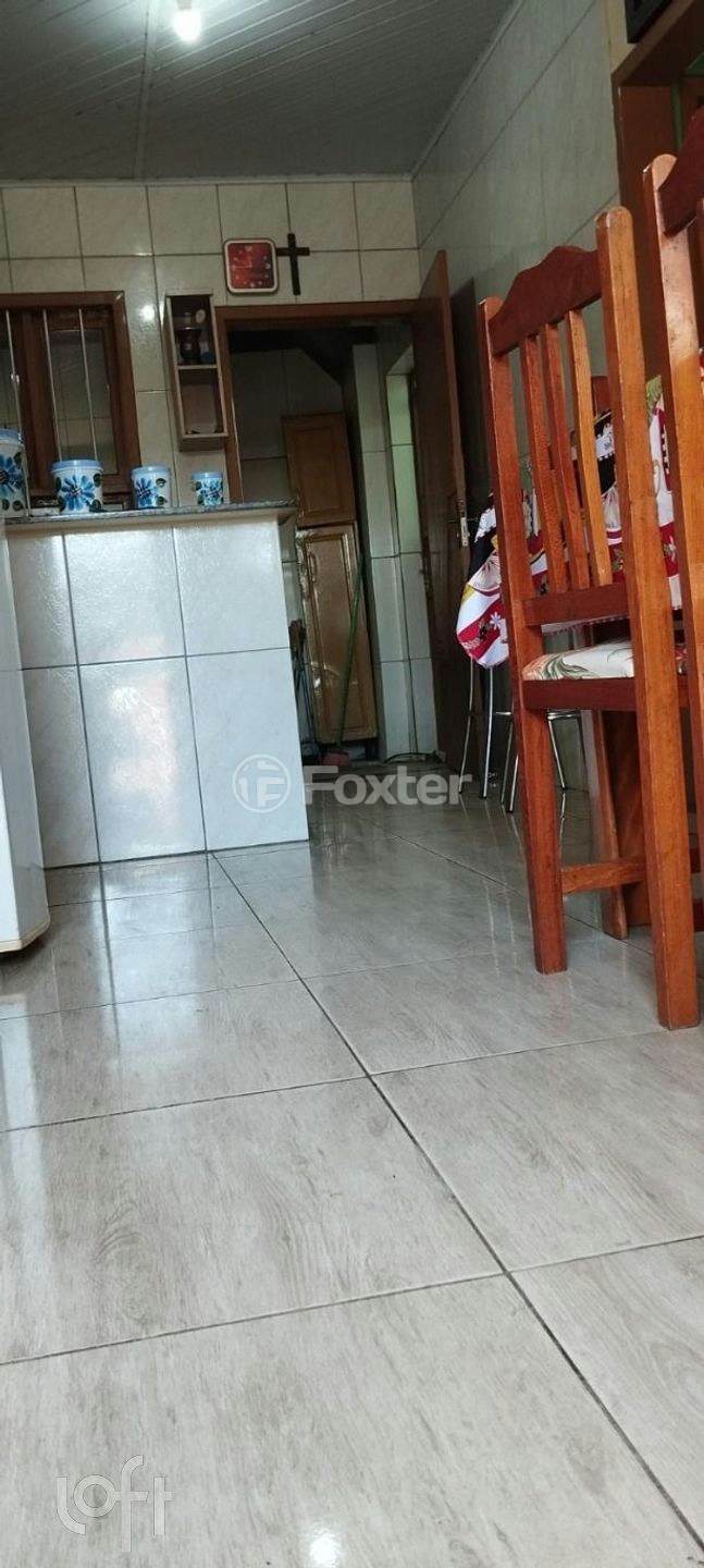 Casa à venda com 2 quartos, 80m² - Foto 2