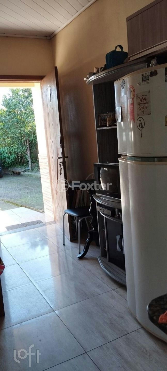 Casa à venda com 2 quartos, 80m² - Foto 4