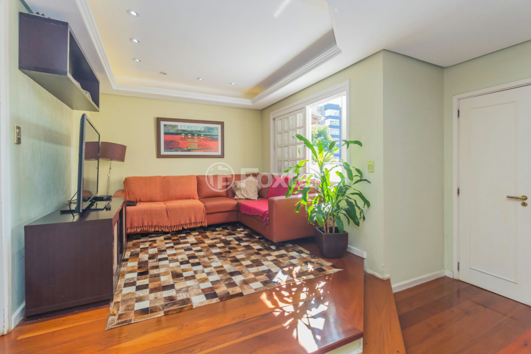 Casa à venda com 3 quartos, 289m² - Foto 6
