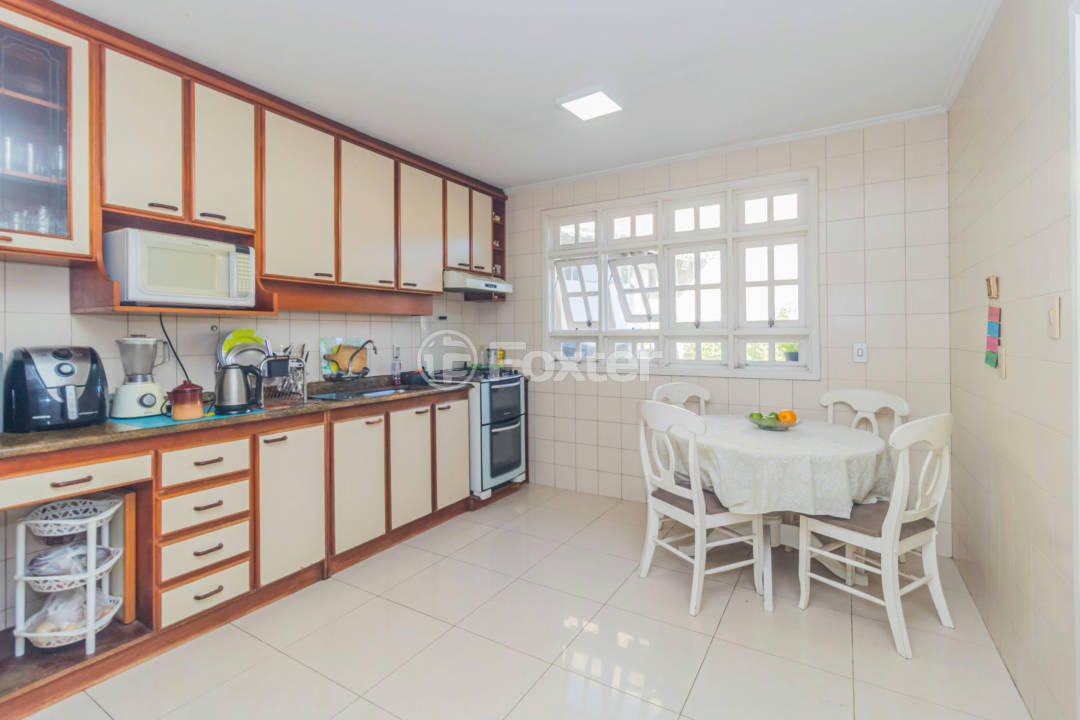 Casa à venda com 3 quartos, 289m² - Foto 32