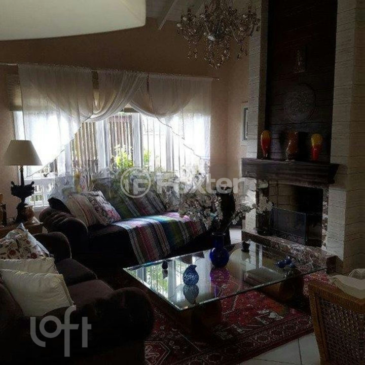 Casa à venda com 3 quartos, 234m² - Foto 4