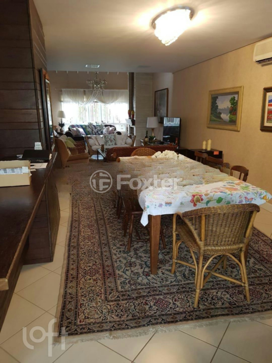 Casa à venda com 3 quartos, 234m² - Foto 6