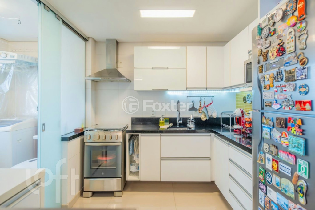 Apartamento à venda com 3 quartos, 106m² - Foto 17