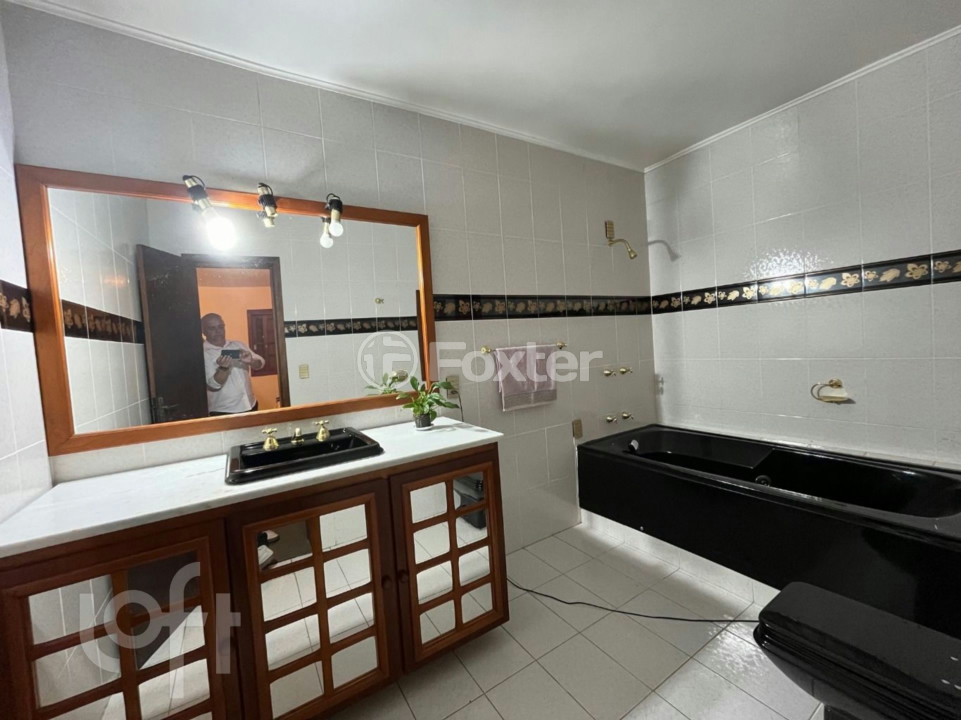 Casa à venda com 4 quartos, 360m² - Foto 14