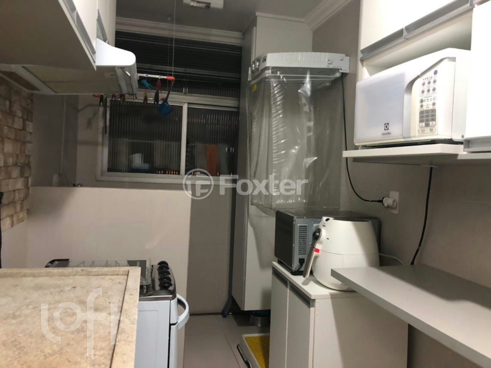 Apartamento à venda com 1 quarto, 39m² - Foto 11