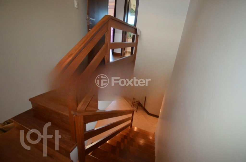 Casa à venda com 3 quartos, 990m² - Foto 25