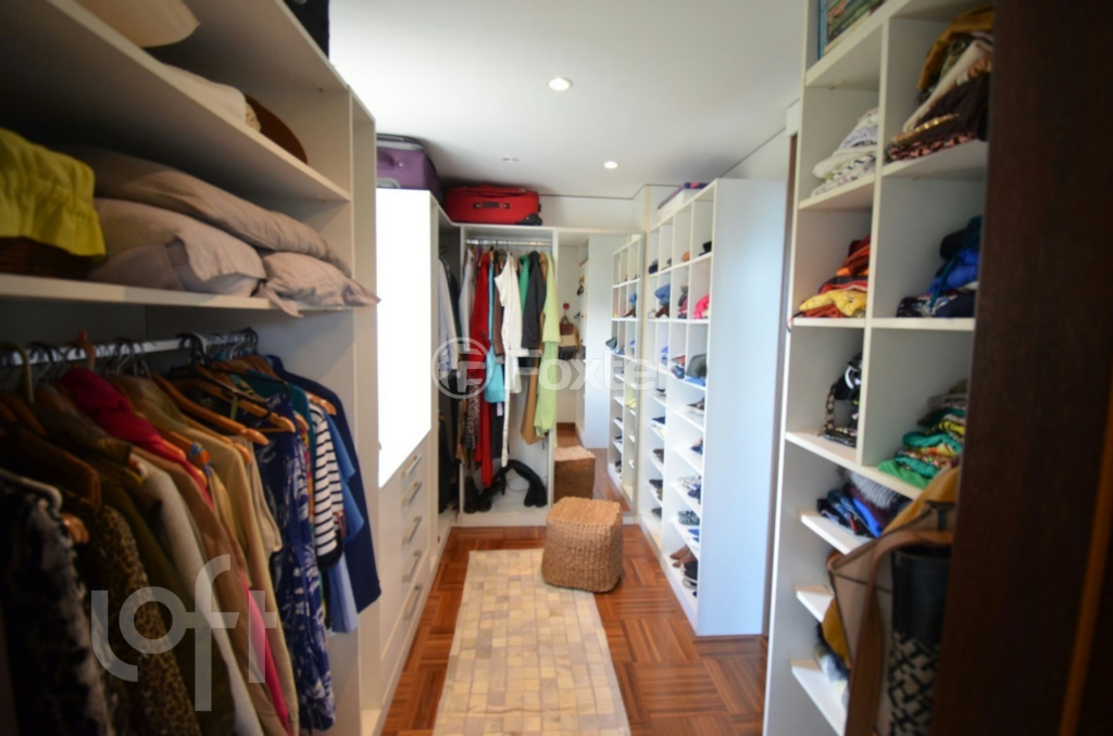Casa à venda com 3 quartos, 990m² - Foto 20