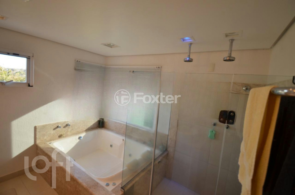 Casa à venda com 3 quartos, 990m² - Foto 18