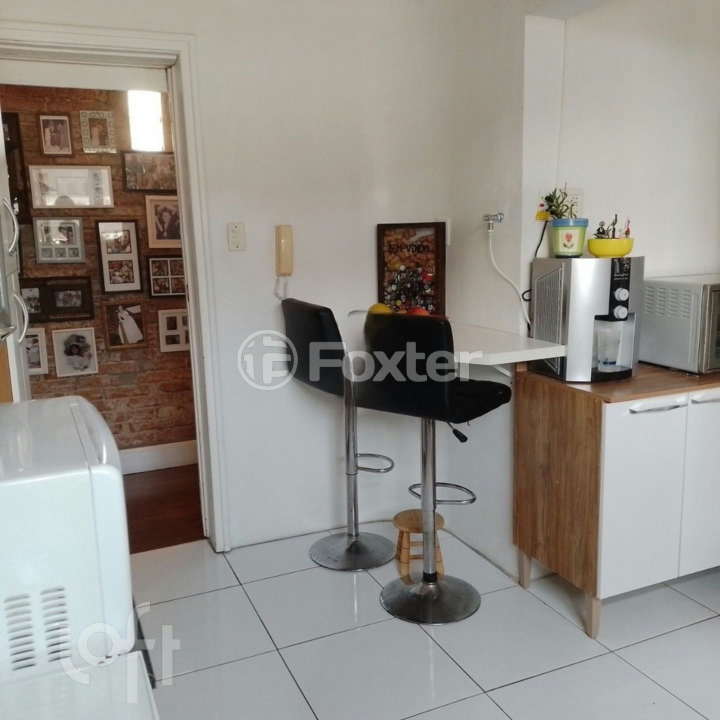 Apartamento à venda com 3 quartos, 76m² - Foto 18
