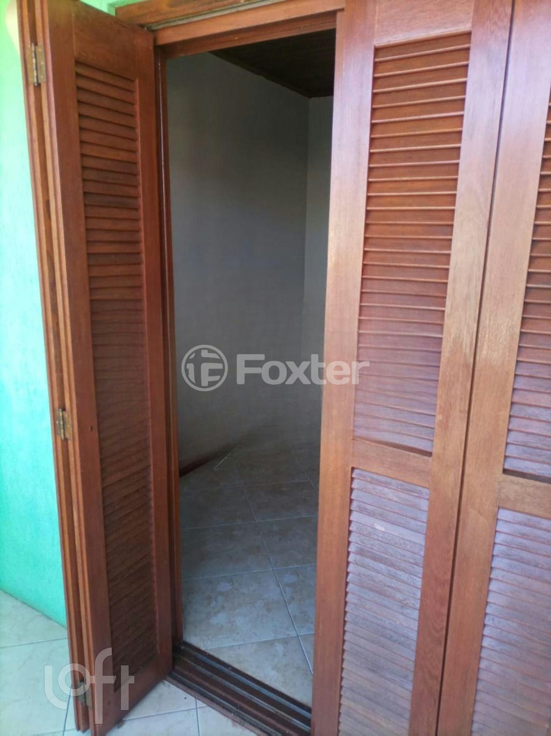 Casa à venda com 3 quartos, 90m² - Foto 1