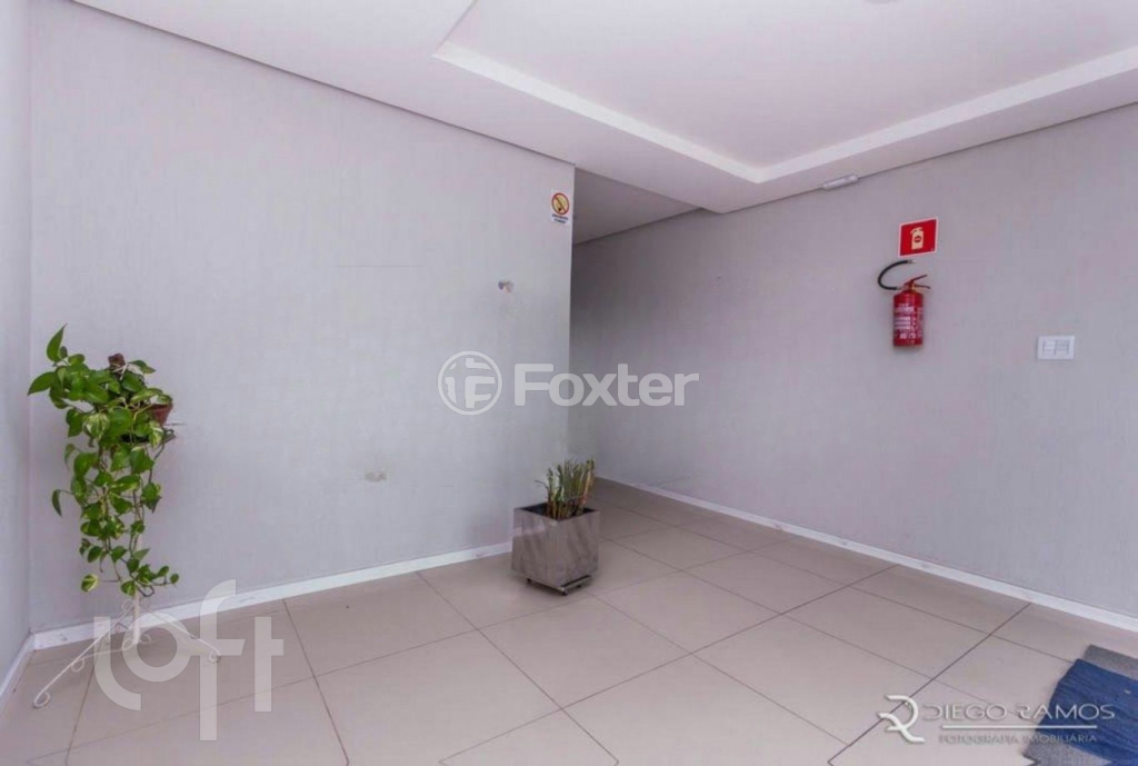 Apartamento à venda com 1 quarto, 42m² - Foto 12