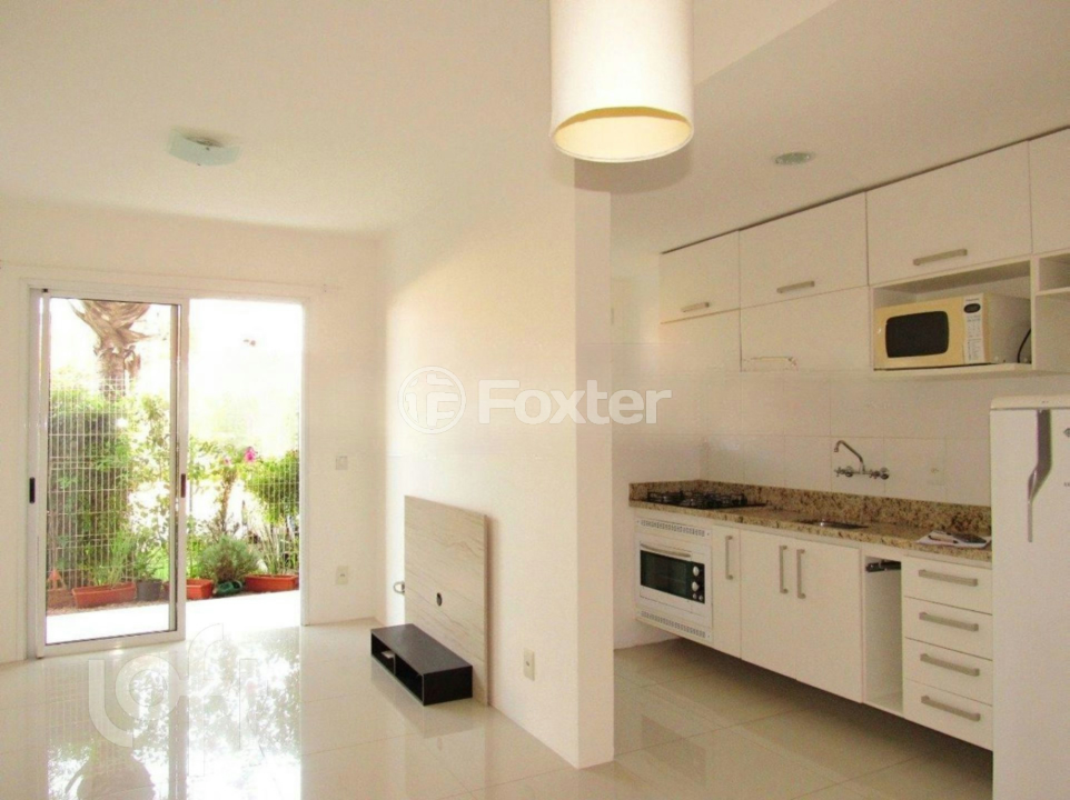 Apartamento à venda com 2 quartos, 80m² - Foto 1
