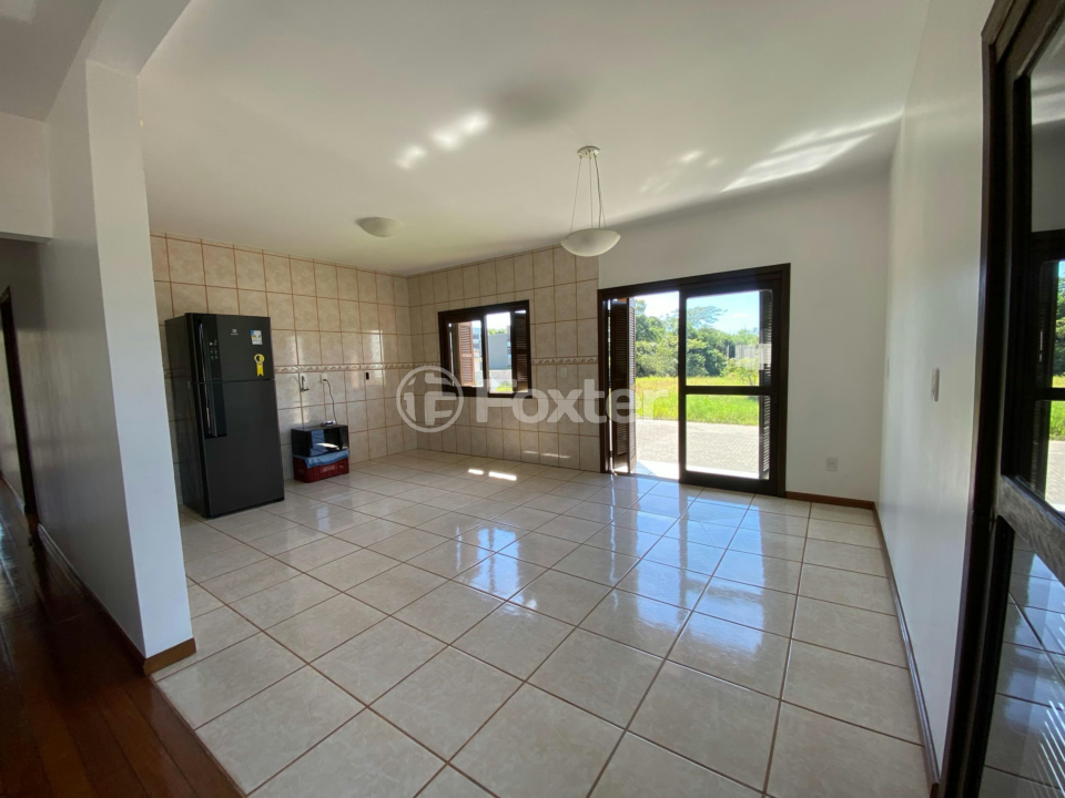 Casa à venda com 2 quartos, 122m² - Foto 4