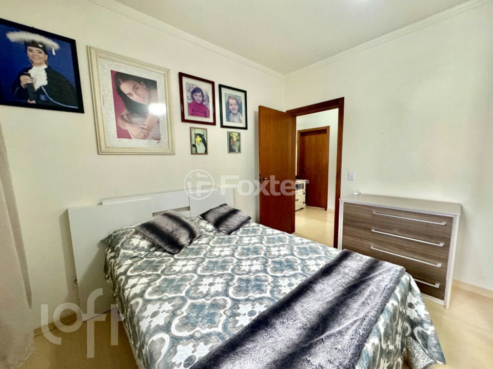 Casa à venda com 3 quartos, 142m² - Foto 13