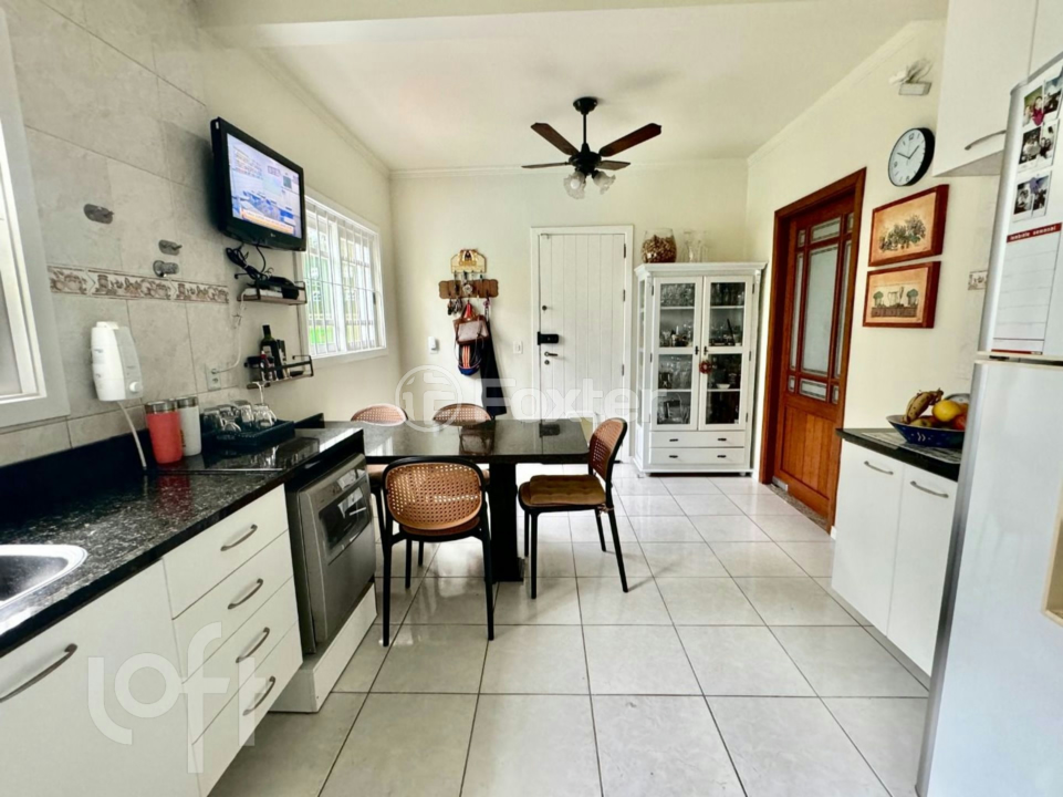 Casa à venda com 3 quartos, 142m² - Foto 31
