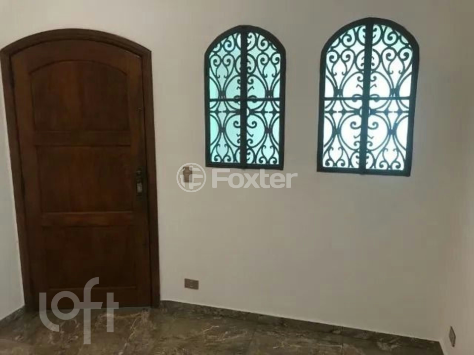 Casa à venda com 3 quartos, 144m² - Foto 2