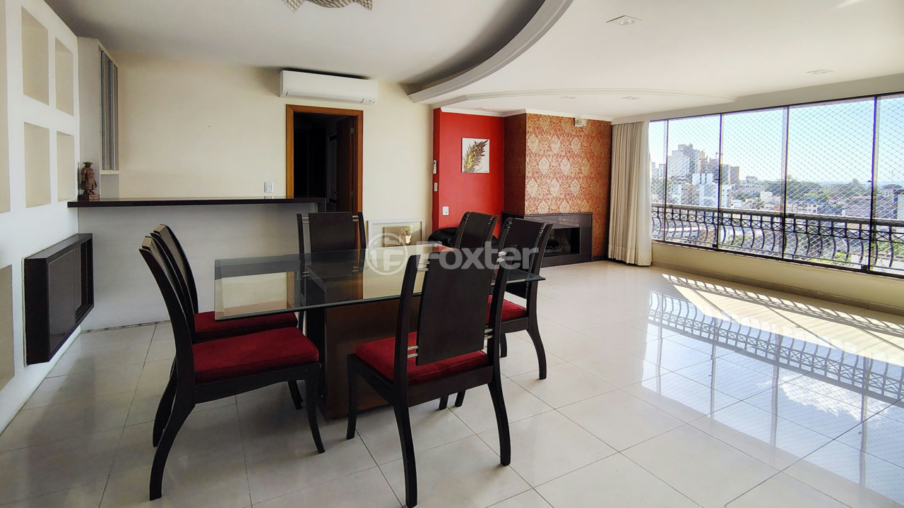 Apartamento à venda com 3 quartos, 113m² - Foto 1