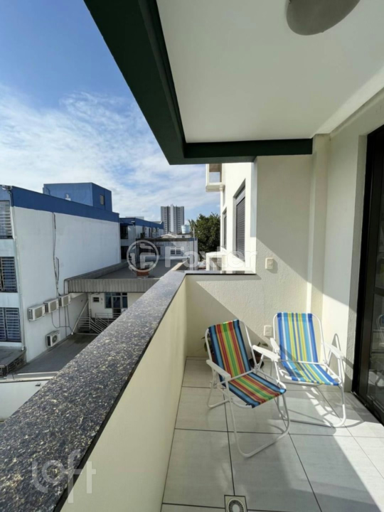 Apartamento à venda com 2 quartos, 79m² - Foto 6