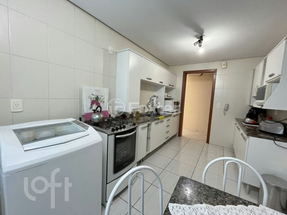 Apartamento à venda com 2 quartos, 79m² - Foto 7