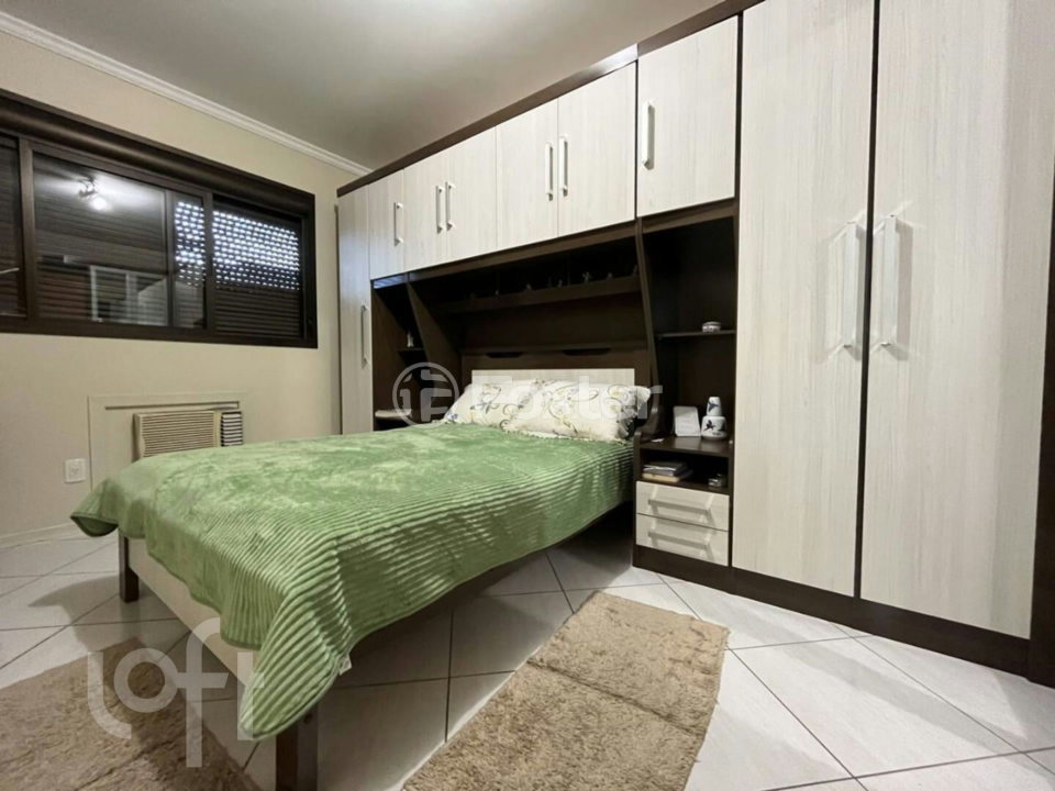Apartamento à venda com 2 quartos, 79m² - Foto 13