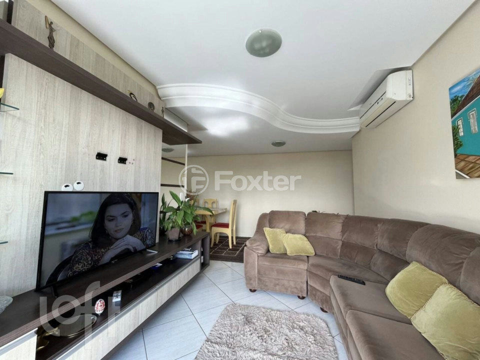 Apartamento à venda com 2 quartos, 79m² - Foto 1