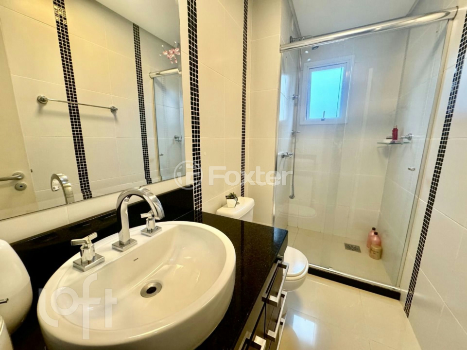 Apartamento à venda com 3 quartos, 114m² - Foto 17