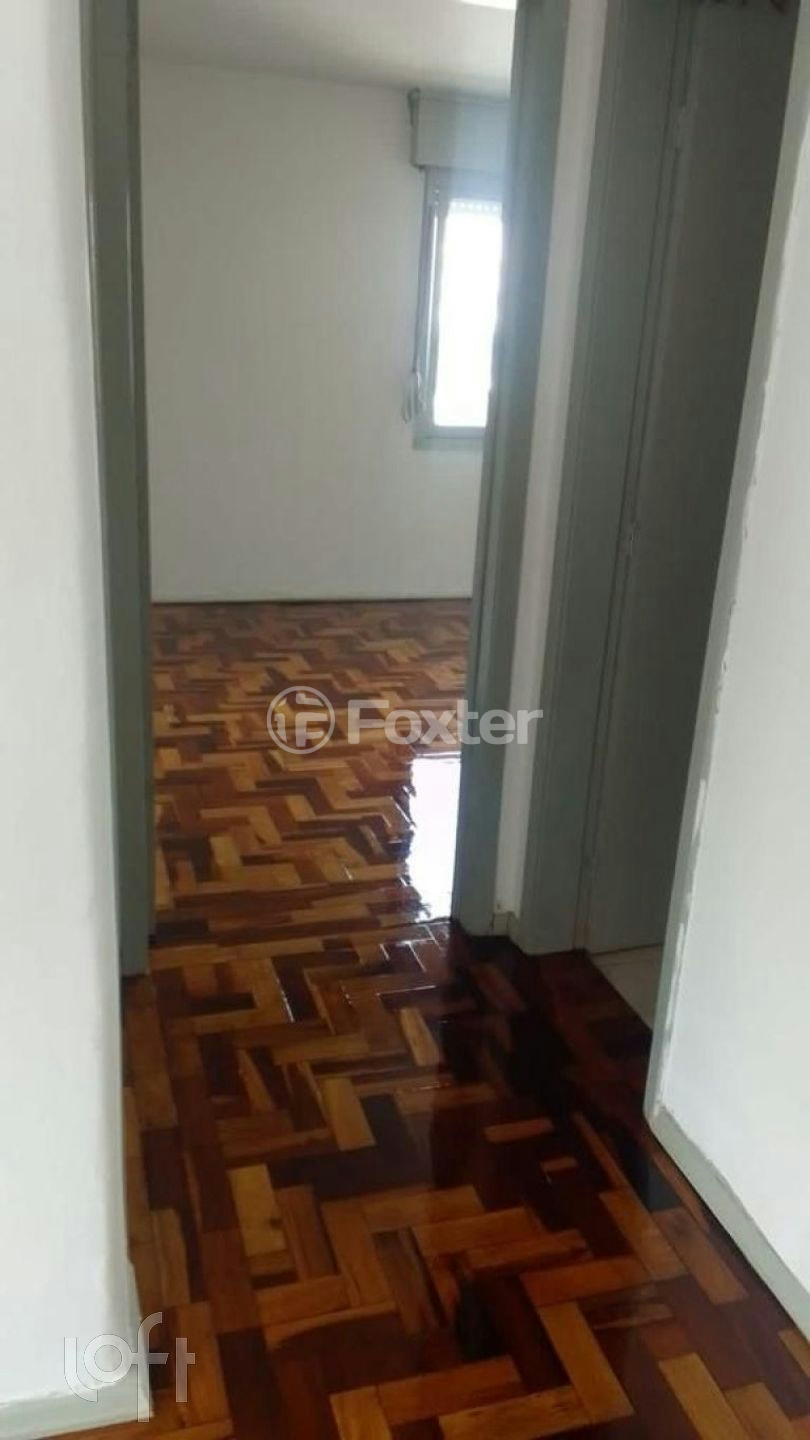 Apartamento à venda com 2 quartos, 62m² - Foto 2