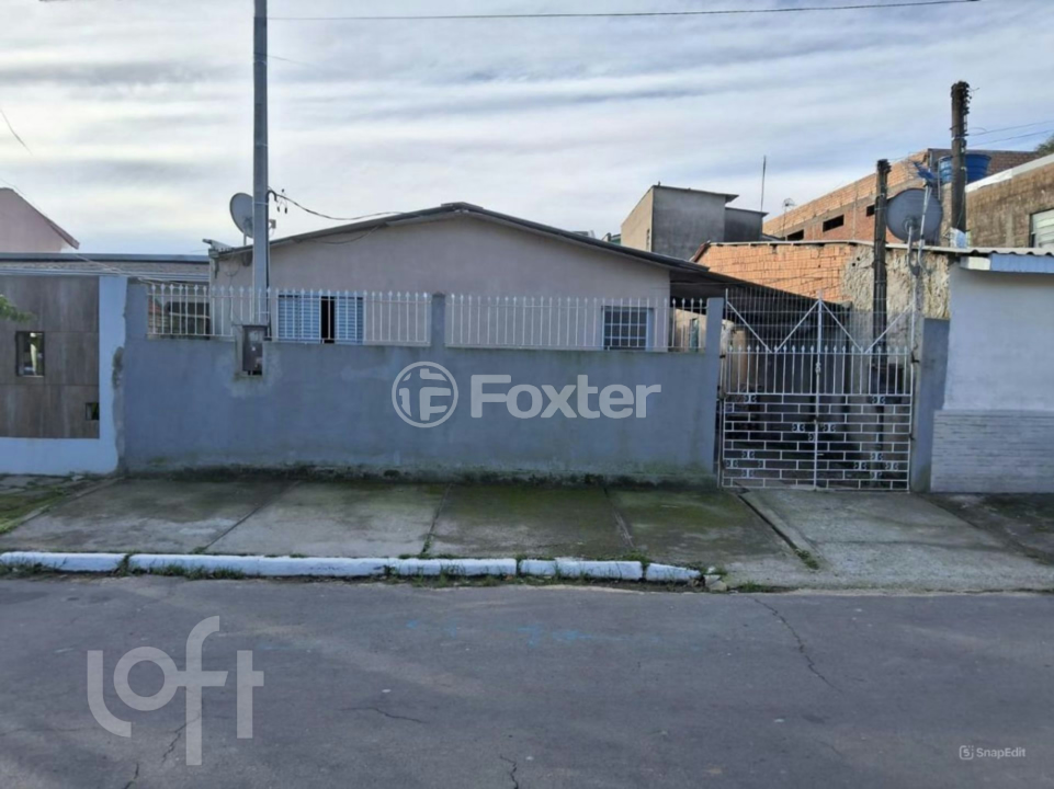 Casa à venda com 2 quartos, 80m² - Foto 2